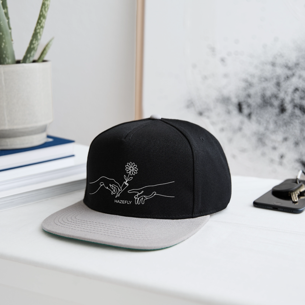PASS IT Snapback Cap - Schwarz/Grau